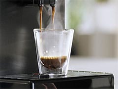 Эспрессо-кофемашина Philips Saeco готовит водянистый кофе