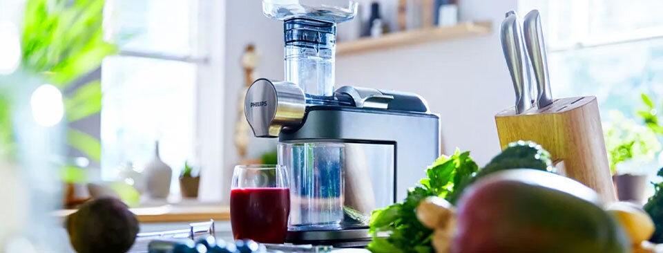 Повільна соковижималка Philips