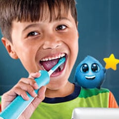 ТОП-5 порад: як привчити дитину чистити зуби